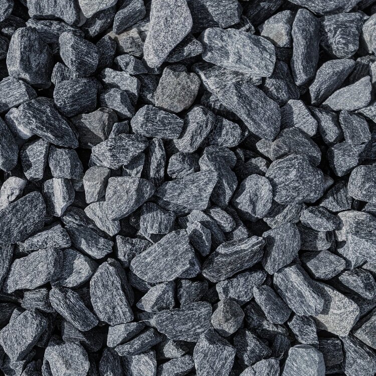 maylen black gravel
